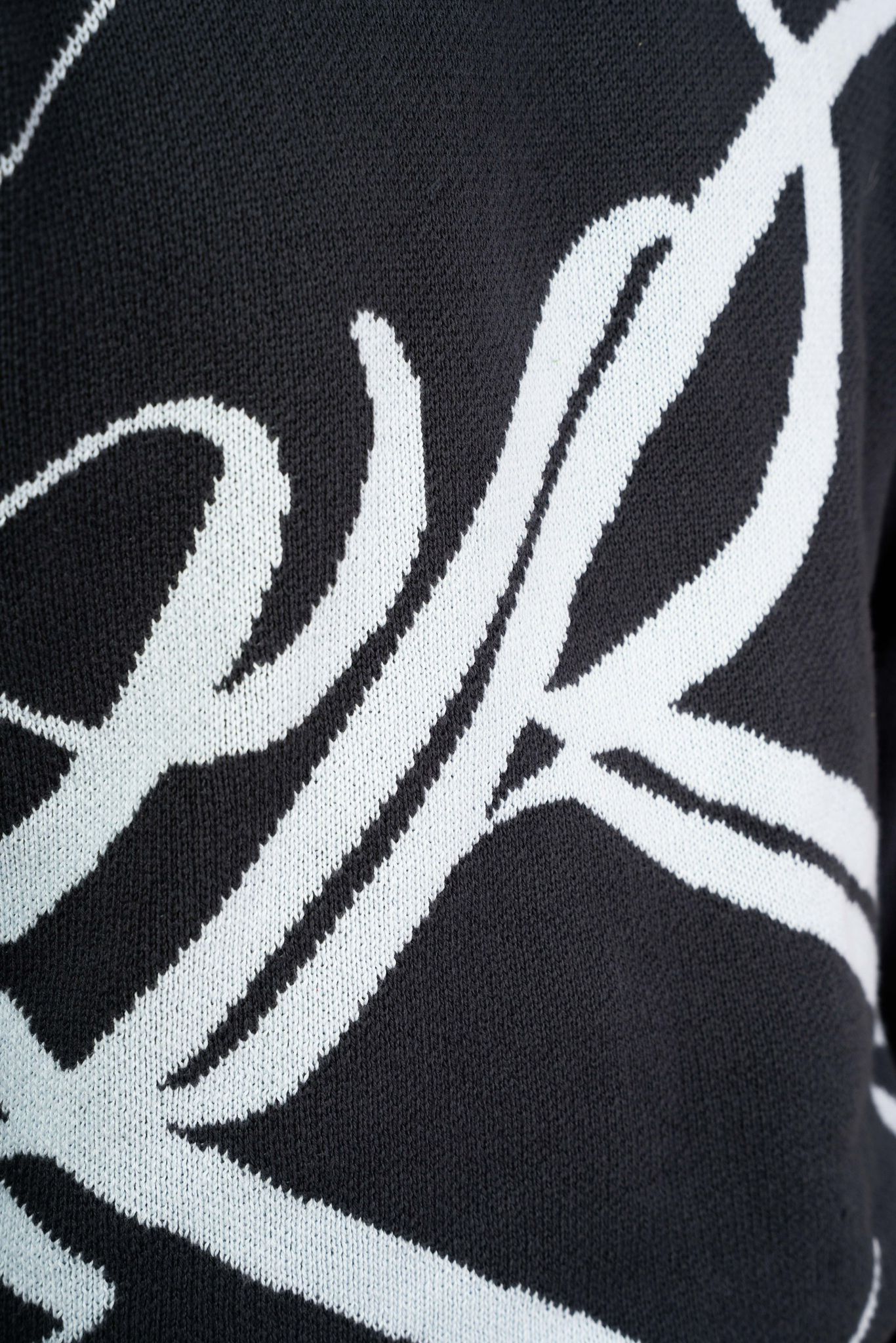 R Knit Crewneck